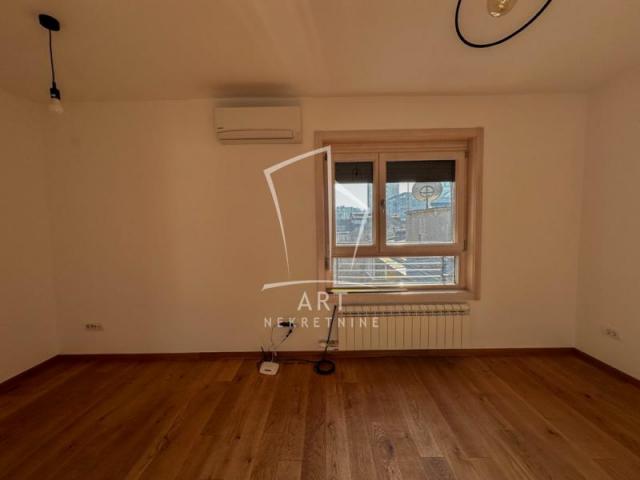 Odličan duplex na Vračaru, mereno 146m2 ID#6817