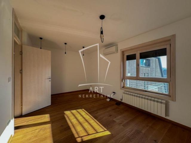 Odličan duplex na Vračaru, mereno 146m2 ID#6817