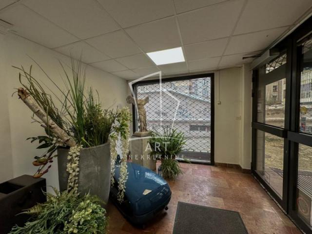 Poslovni prostor, Vračar, mereno 500m2 ID#6846