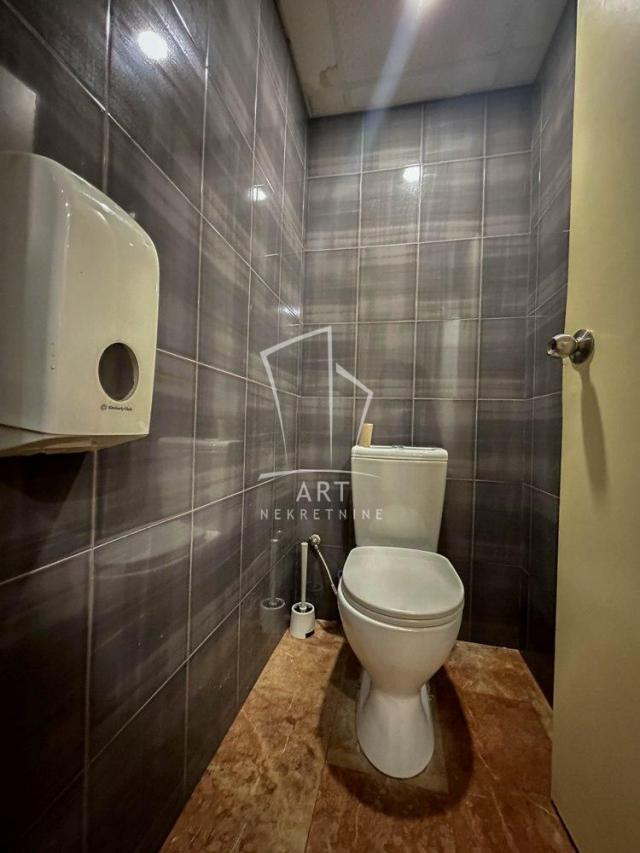 Poslovni prostor, Vračar, mereno 500m2 ID#6846