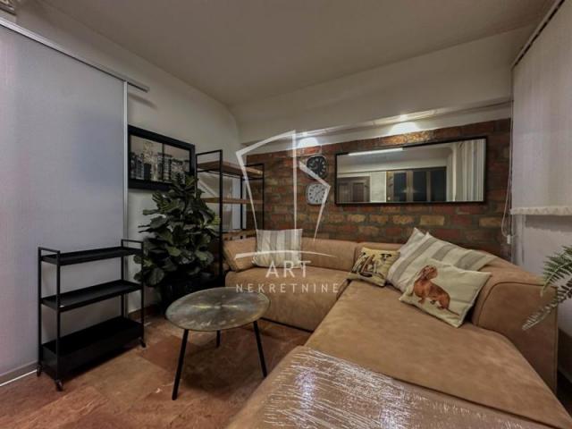 Poslovni prostor, Vračar, mereno 500m2 ID#6846