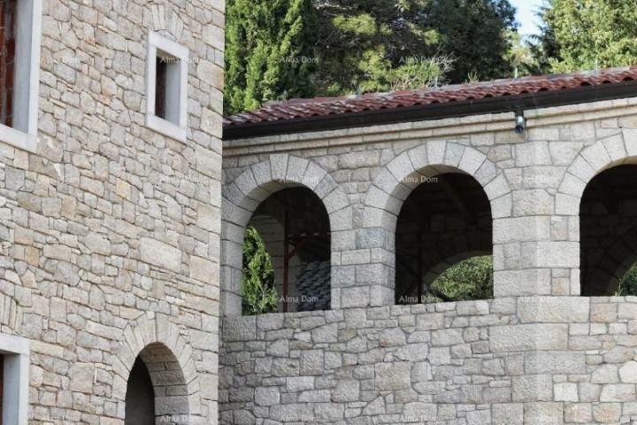 Haus Istrisches Steinhaus 14 km von Rovinj auf sehr großen Grundstück