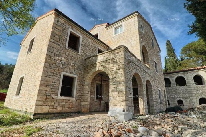 Haus Istrisches Steinhaus 14 km von Rovinj auf sehr großen Grundstück