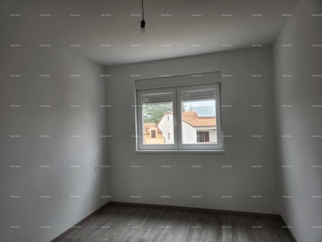 Apartment Pula, Valdebek, new, smaller residential building. Apartment, whole floor.