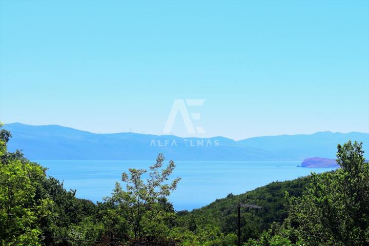 Vrbnik, okolica predivna samostojeća kuća sa pogledom na more!! ID 254 