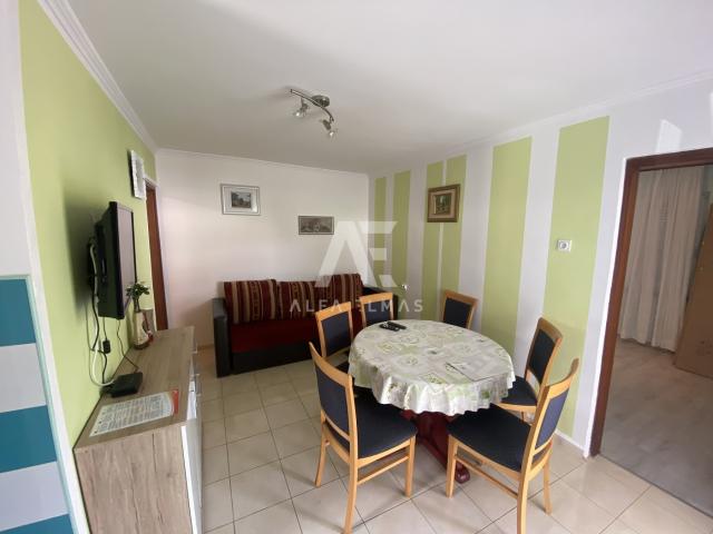 Malinska, okolica, dvojna kuća sa 5 apartmana! ID 266 