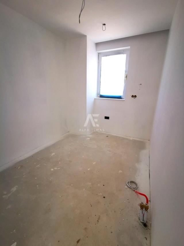 Krk, dvosoban luksuzni apartman u urbanoj vili s pogledom na more!! ID 317 