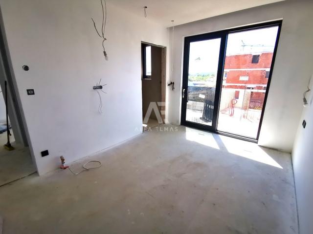 Krk, luksuzni penthouse sa bazenom i predivnim pogledom na more!! ID 319 