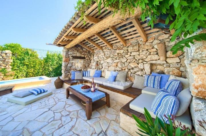 Malinska, rustic stone villa with pool!! ID 322