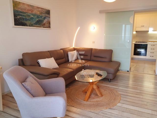 Opatija apartman u prizemlju s predivnim pogledom na more!! ID 328 