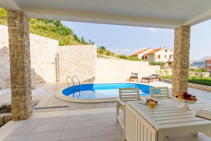 Baška, surroundings, semi-detached house with swimming pool in a quiet location!! ID 425