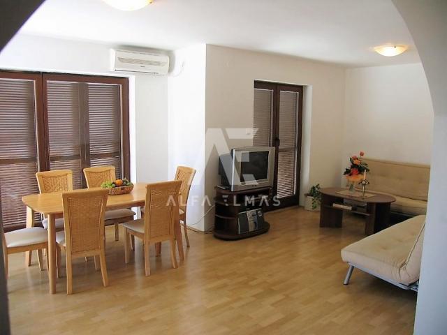 Baška, surroundings, beautiful apartment house with sea view!! ID 447