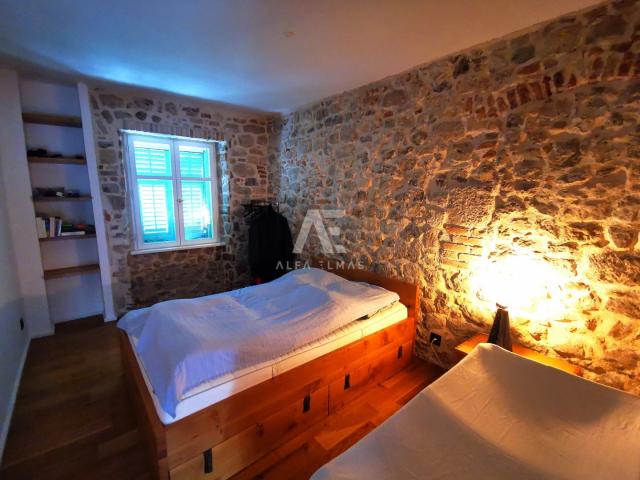 Krk, old town, renovated stone house with a garden and sea view! ID 546