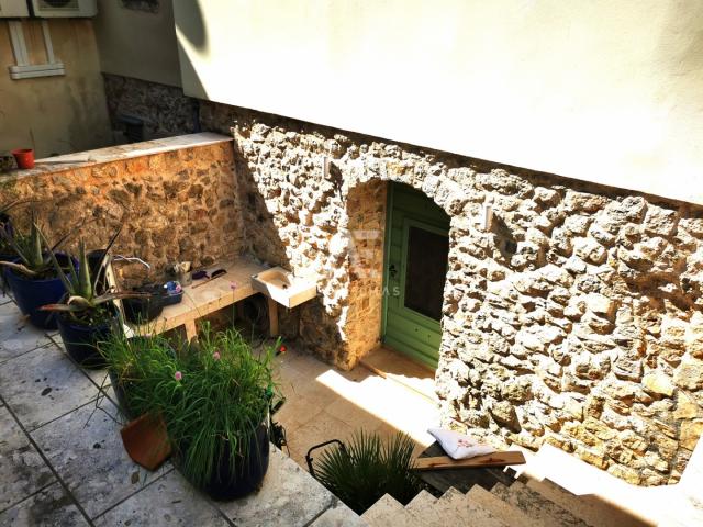 Krk, old town, renovated stone house with a garden and sea view! ID 546