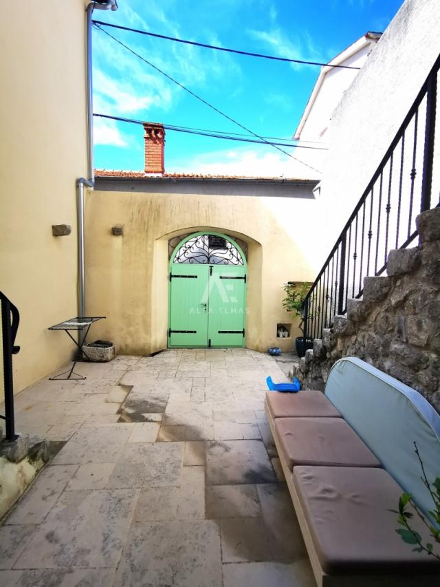 Krk, old town, renovated stone house with a garden and sea view! ID 546