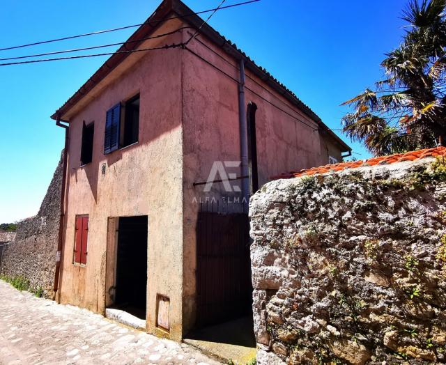 Detached stone house in the center of the city of Krk with a sea view! ID 564