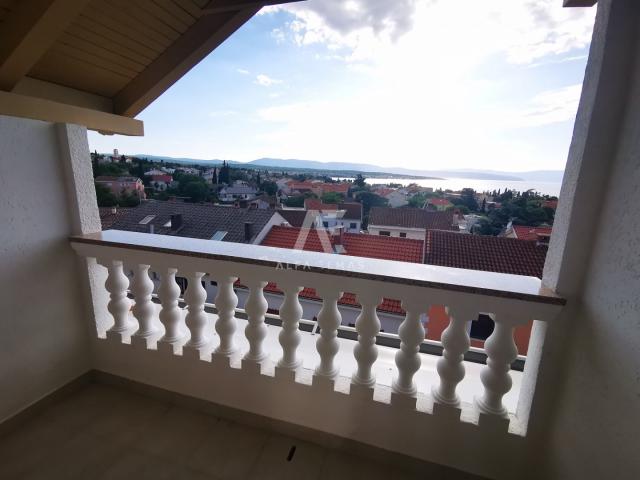 Apartman u Malinskoj na Krku s predivnim pogledom na more! ID 566