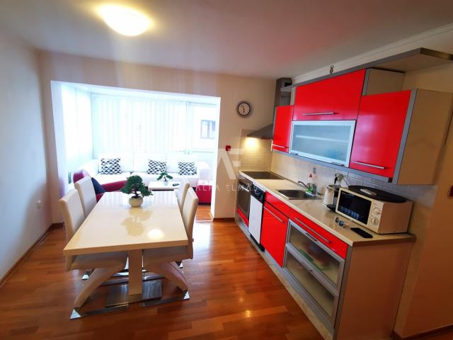 Apartman u Malinskoj na Krku s predivnim pogledom na more! ID 566