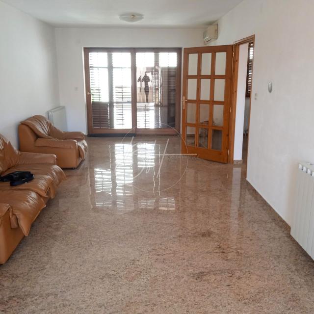 House Veruda, Pula, 250m2