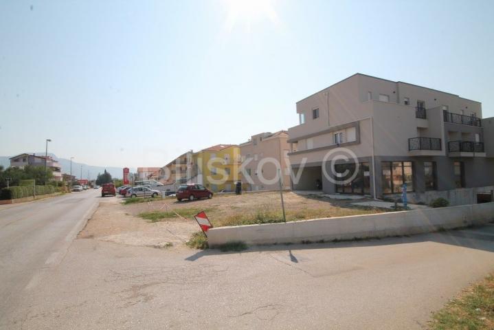 Kaštela, Kaštel Štafilić, poslovni prostor uz cestu, 250m2