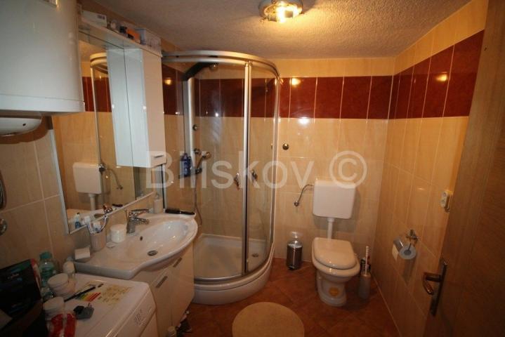 Plano, objekt s 5 apartmana, prodaja