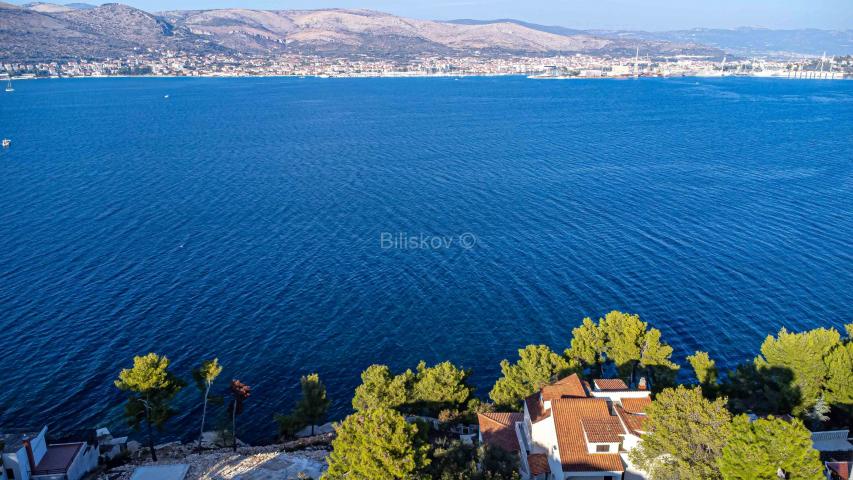 Prodaja, Okrug Donji, villa u izgradnji, 1. red do mora