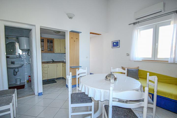 Prodaja, Čiovo, Slatine, vila sa apartmanima