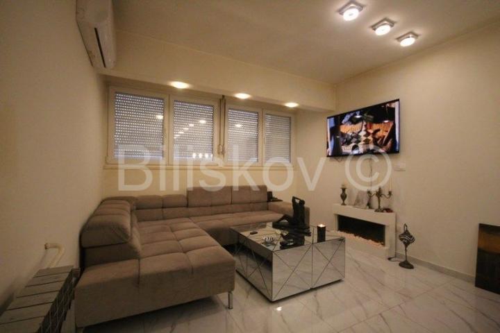 Split, Trstenik, dvosoban dvoetažan 78 m2, 4. kat