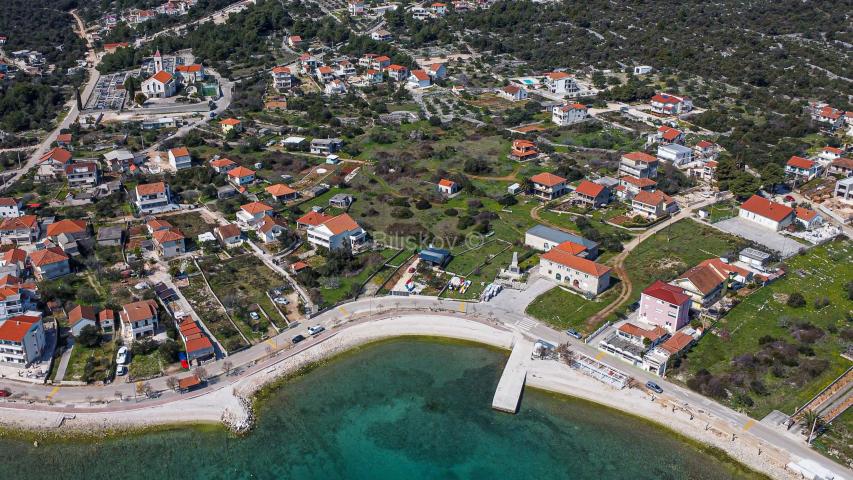 Prodaja, Marina, Vinišće, građevinsko zemljište