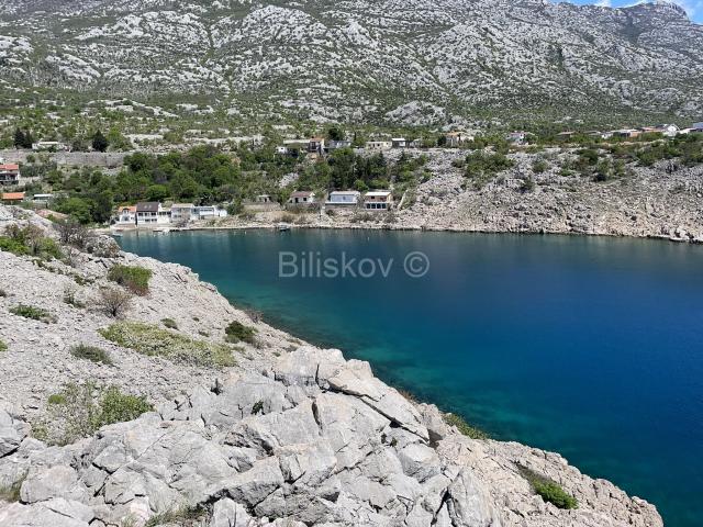 Prodaja građ. zemljište 1. red do mora 170. 000m2, Karlobag