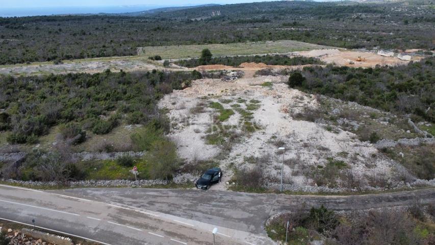 Prodaja, građevinsko zemljište u blizini Primoštena