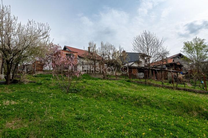 Prodaja, Zagreb, Gornje Vrapče, građ. zemljište, kuća 87m2