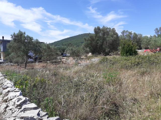 Korčula, Vela Luka, prodaja zemljište, 677m2