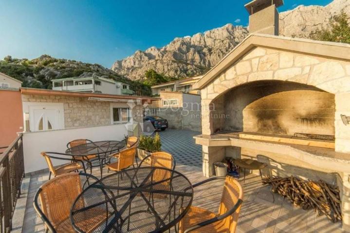 Haus Veliko Brdo, Makarska, 400m2