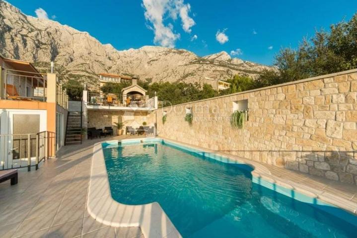 Haus Veliko Brdo, Makarska, 400m2