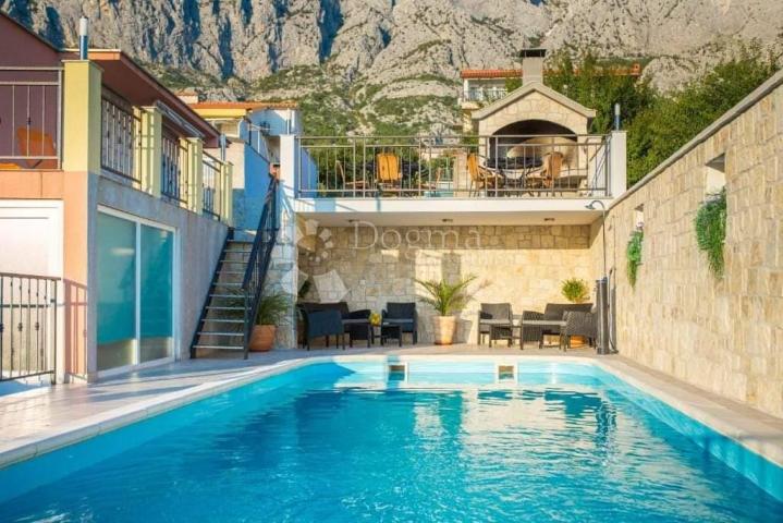 Haus Veliko Brdo, Makarska, 400m2