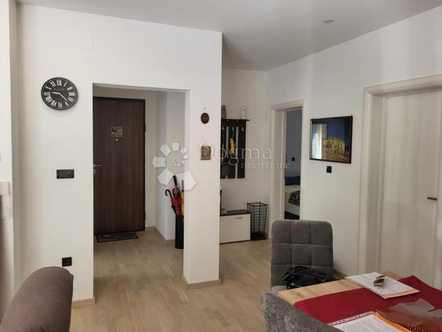 Komforan trosobni apartman