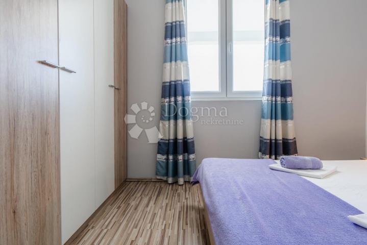 Apartmanska kuća sa 6 apartmana