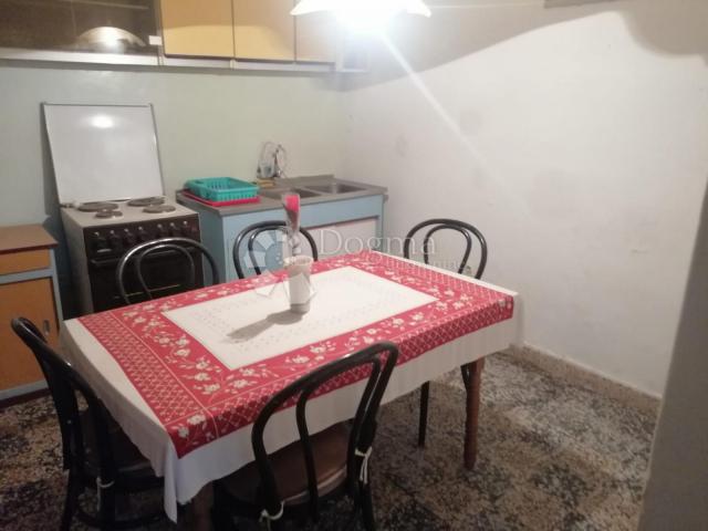 Flat Grad, Šibenik, 61,80m2