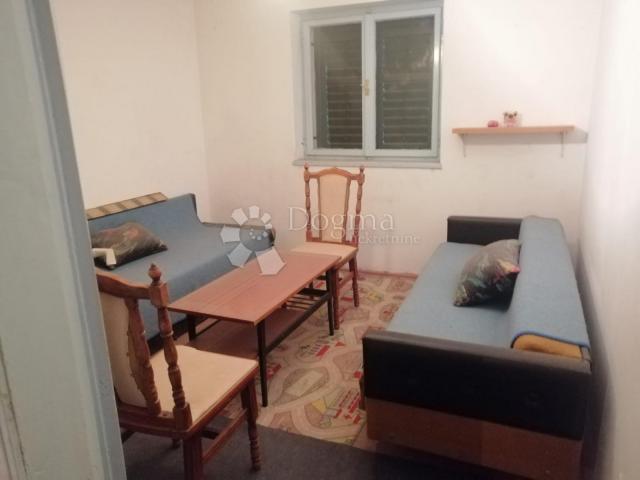 Flat Grad, Šibenik, 61,80m2