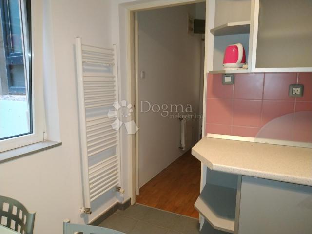 Wohnung Donji grad, Donji Grad, 82m2