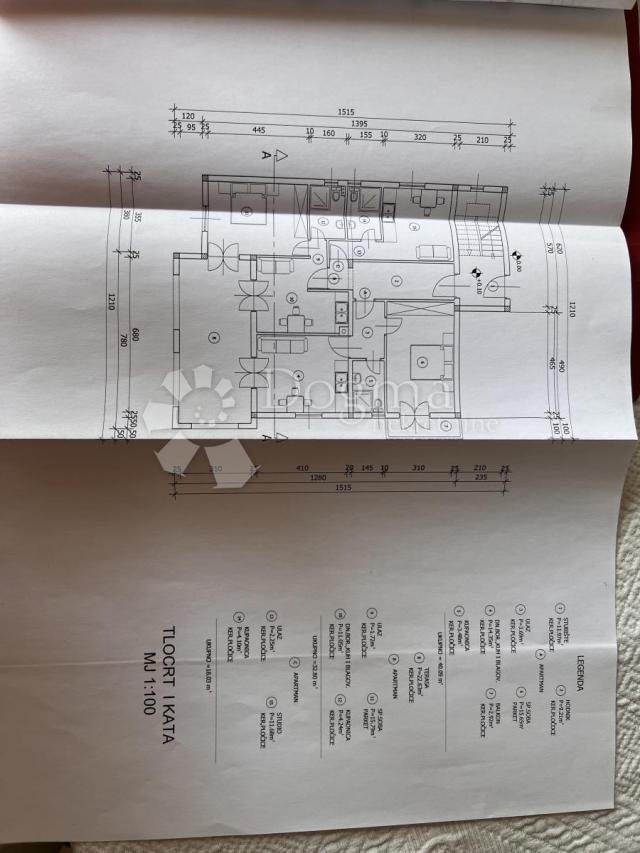 Kuća s 8 apartmana spremna za turistički najam