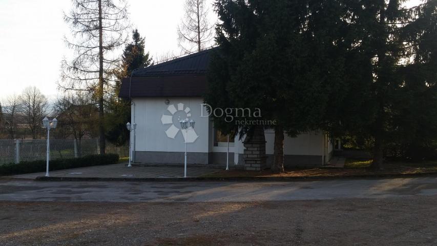 Business premise Josipdol, 13,69m2