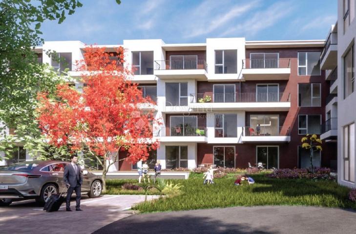 Apartment with garden, new building, Umag