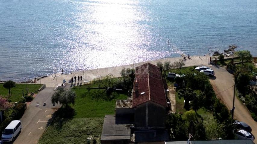 ISTRIEN, NOVIGRAD - Haus am Meer