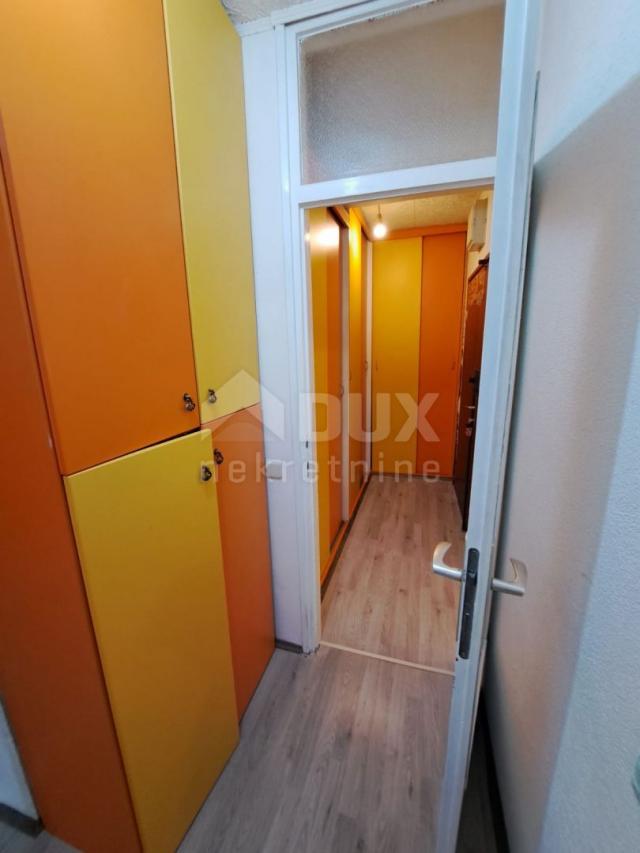 GRAČAC - Spacious apartment