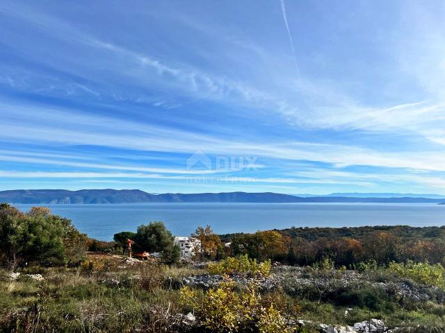 ISTRIA, RABAC - Investment land with building permits and a sensational view