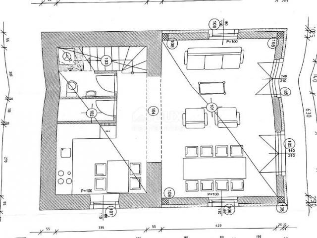 ISTRA, MOTOVUN - Samostojeća kamena starina s pogledom na Motovun i glavnim projektom za obnovu