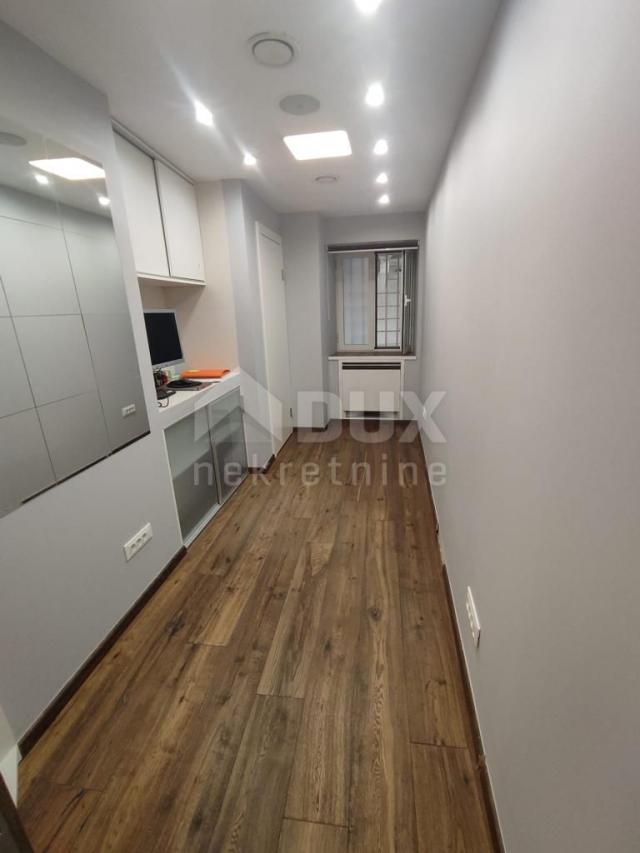 RIJEKA, CENTER - 108m2 apartment on the ground floor, suitable for business premises