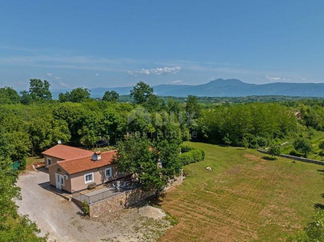 ISTRIEN, LABIN - Alleinstehendes Haus mit Swimmingpool